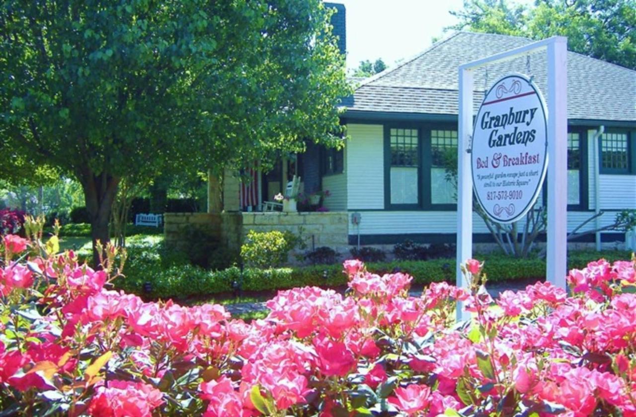 Granbury Gardens Bed And Breakfast 外观 照片
