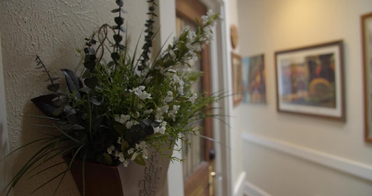 Granbury Gardens Bed And Breakfast 外观 照片