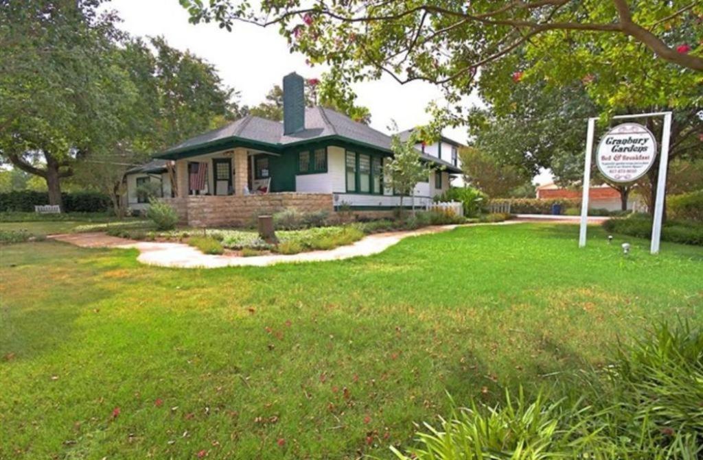 Granbury Gardens Bed And Breakfast 外观 照片