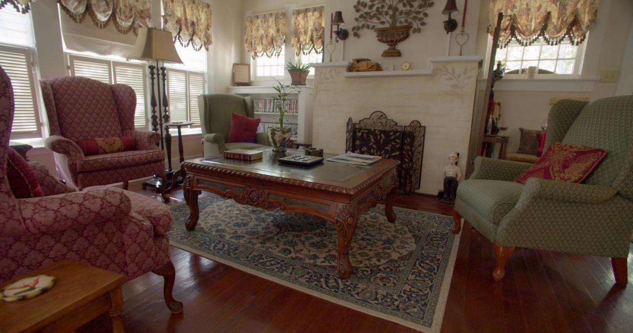 Granbury Gardens Bed And Breakfast 外观 照片