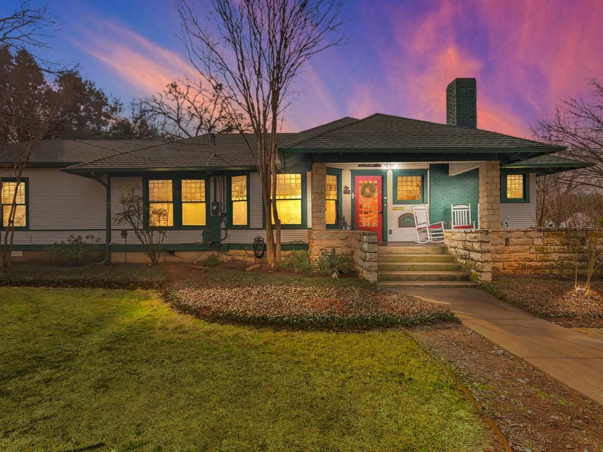 Granbury Gardens Bed And Breakfast 外观 照片